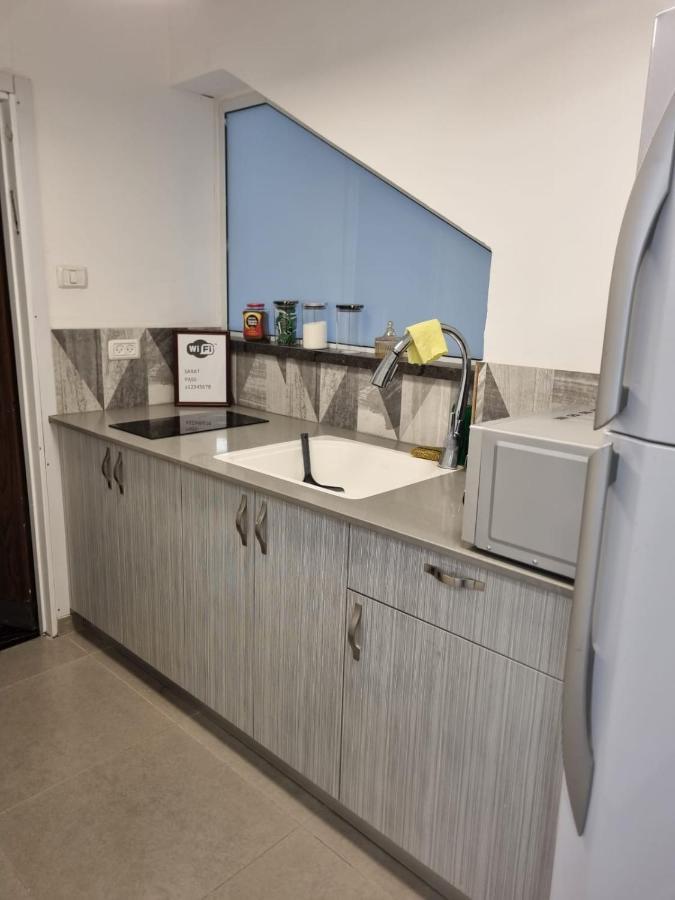 Luxury 2-Room Suite In The Center Of Downtown Haifa Luaran gambar